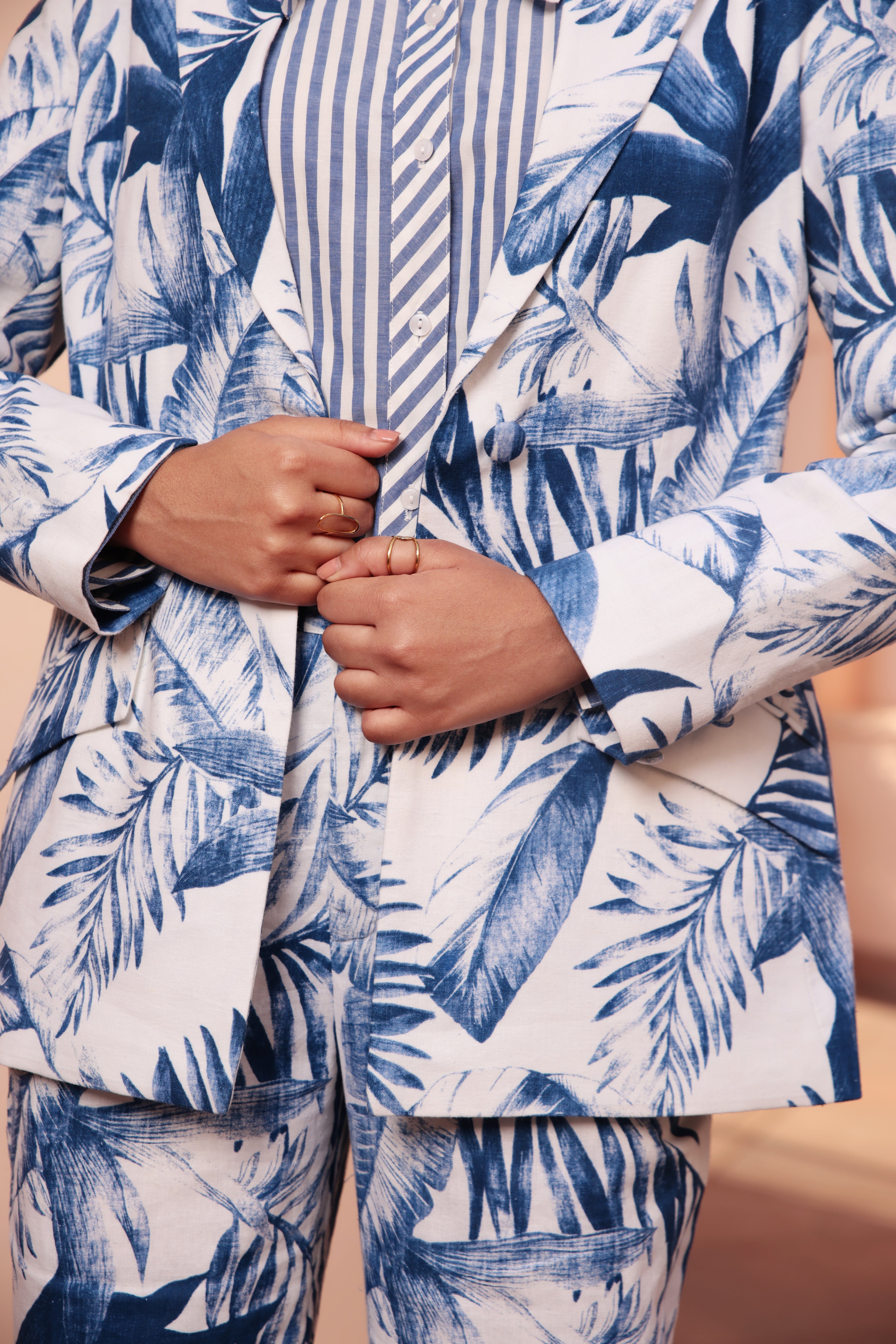 Azure Palm Tailored Set