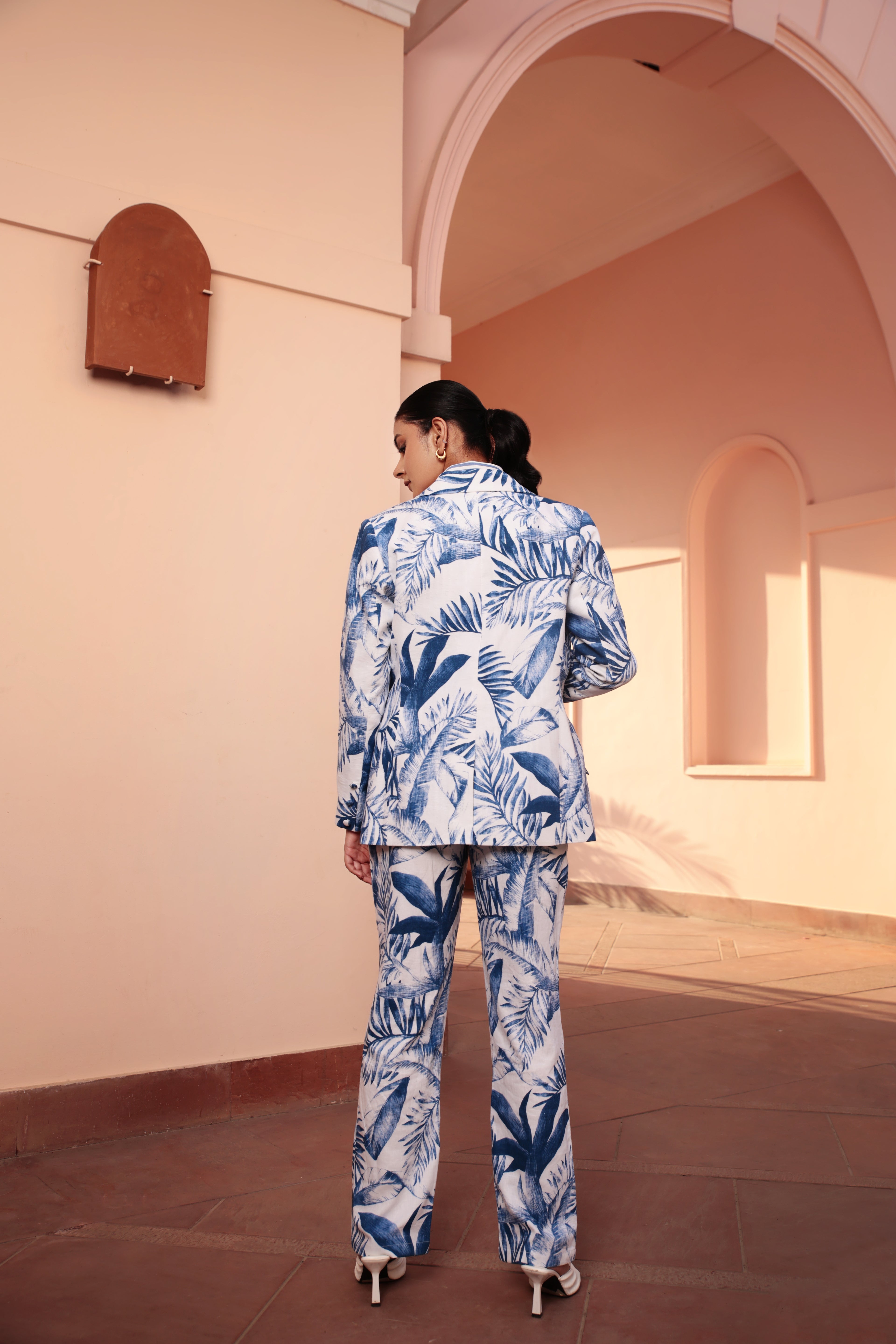 Azure Palm Tailored Set